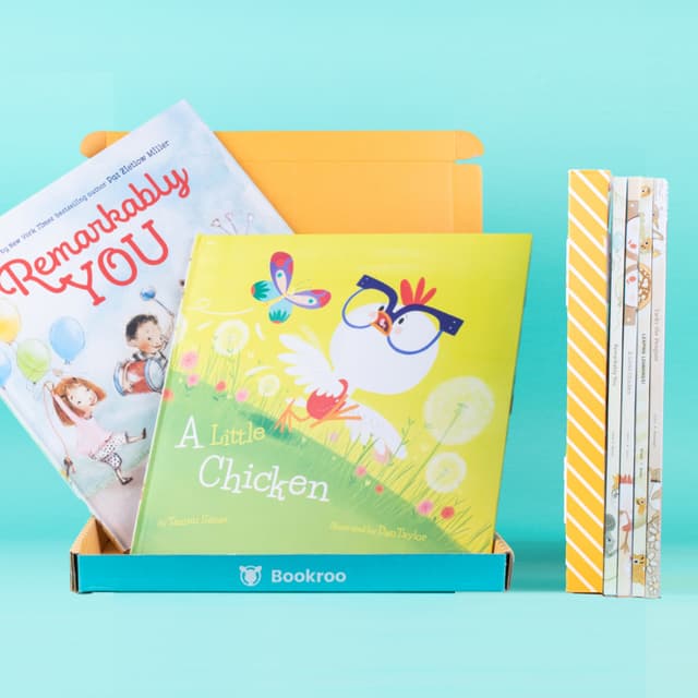 Mini Club: Pastel Tan Picture Books